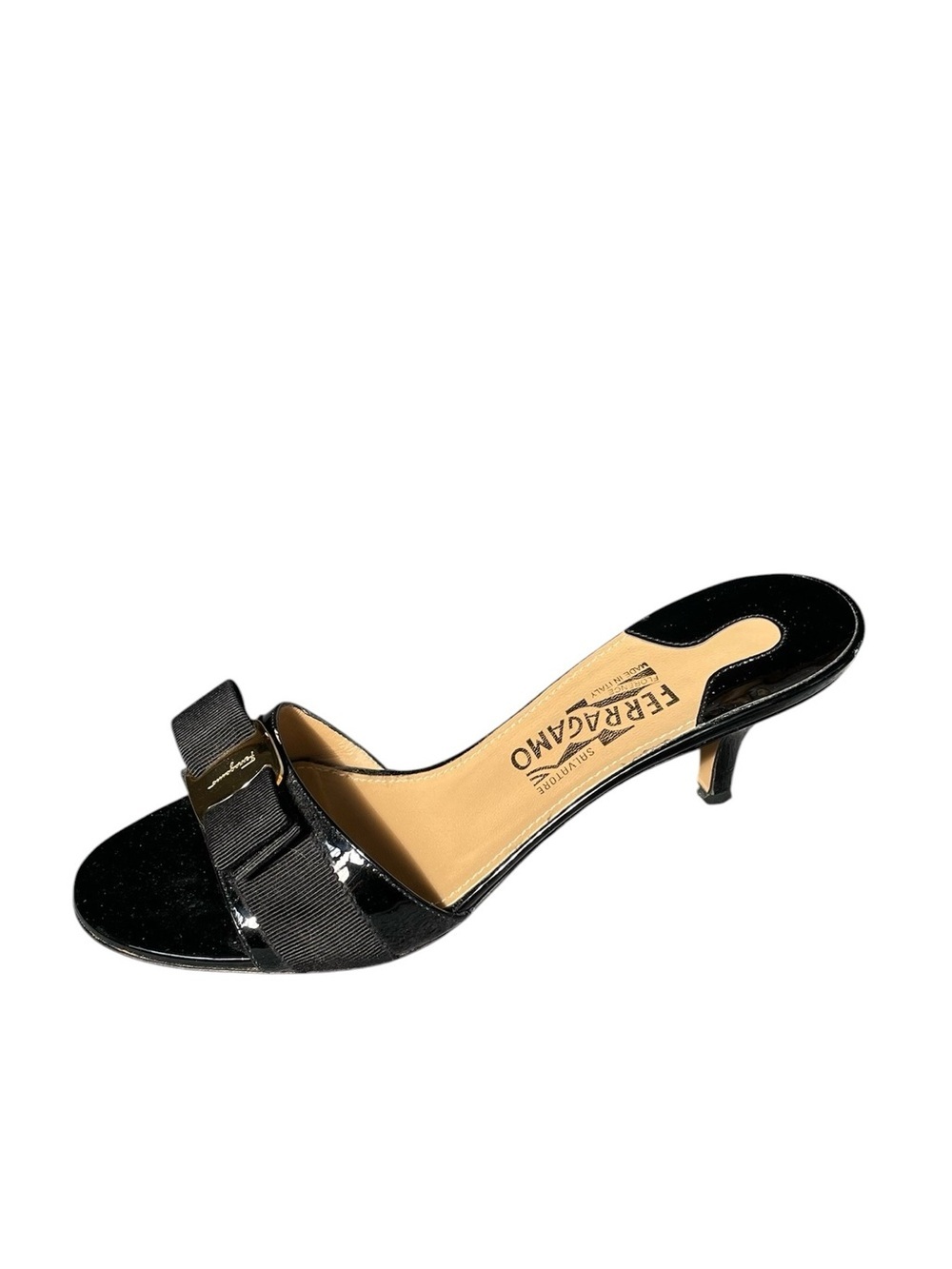 SALVATORE FERAGAMMO Black Patent Glory Vara Kitten Heel Slide with Bow 7